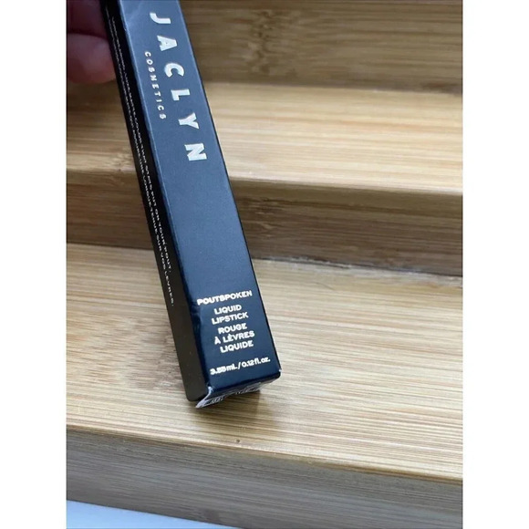 Jaclyn Cosmetics Poutspoken Liquid Lipstick-**In Control**. OPEN BOX- Not Used - Picture 2 of 6